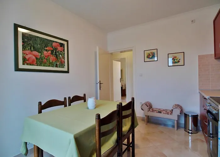 Apartman Rab 12616a Banjol